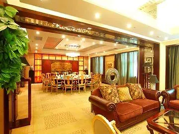Luoyang Aviation Business Hotel סין
